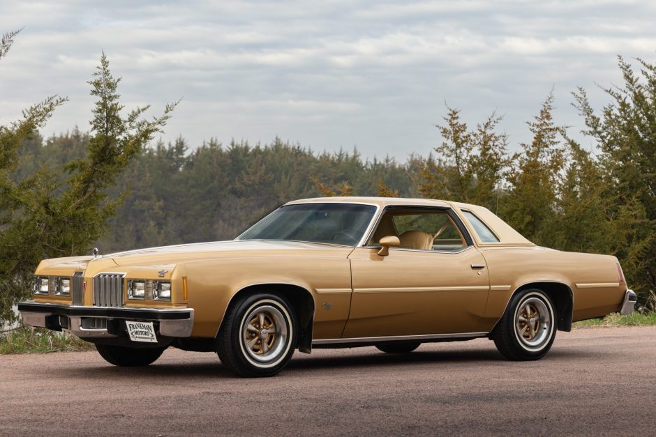 No Reserve: 20k-Mile 1977 Pontiac Grand Prix Model J for sale on BaT  Auctions - sold for $24,000 on June 16, 2022 (Lot #76,278) | Bring a Trailer