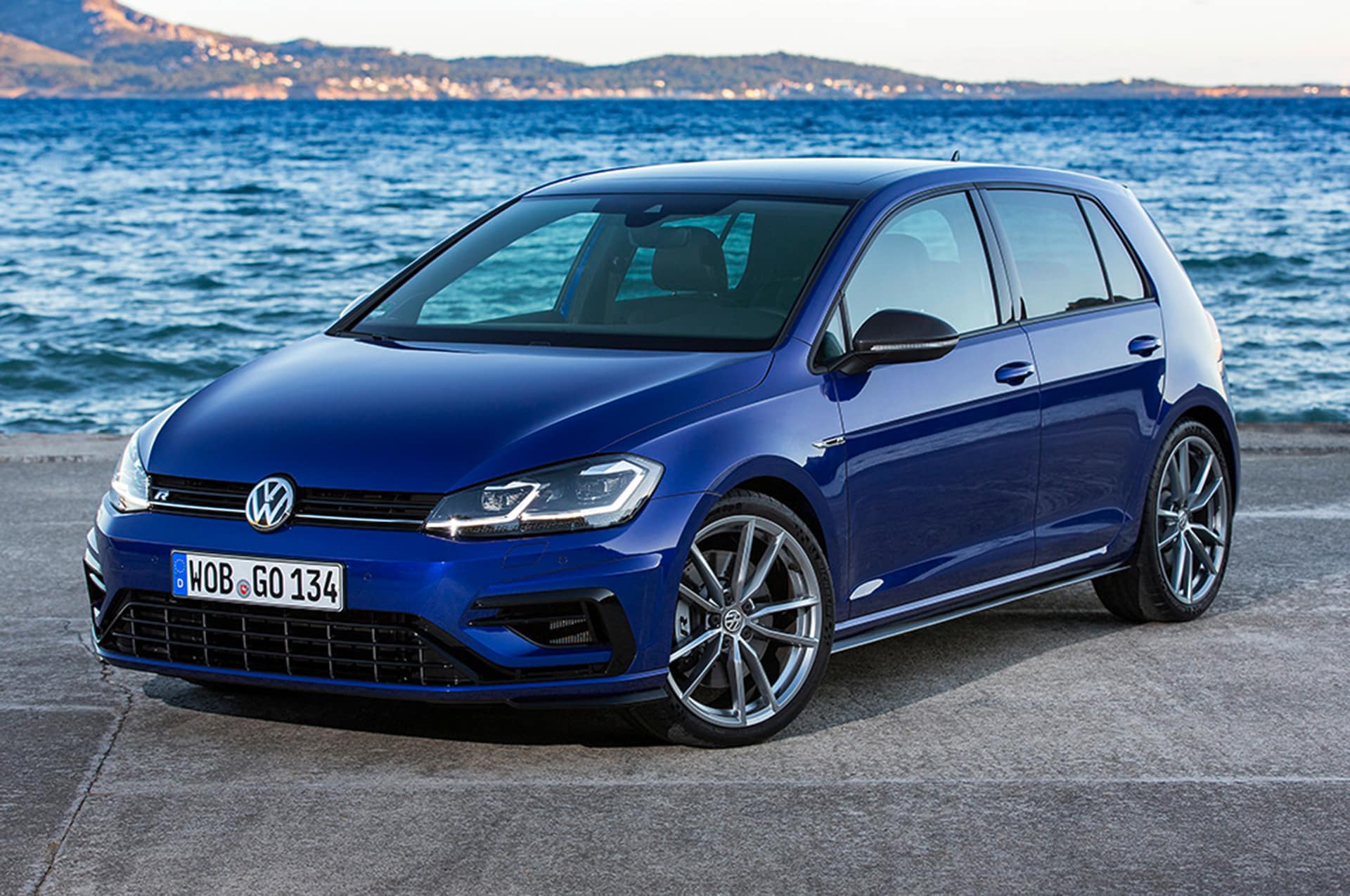 2018 Volkswagen Golf R Manual Euro-Spec First Drive Review