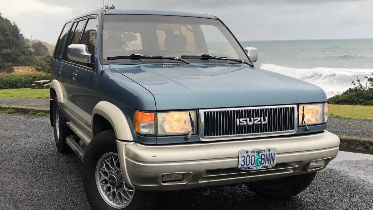 At $2,400, Is This 1996 Isuzu SUV A Real Super Trooper?