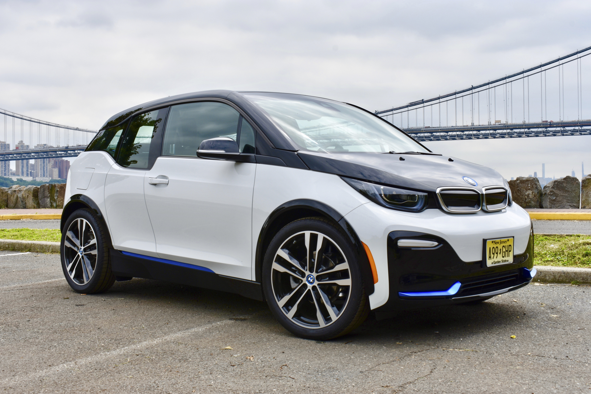 2019 BMW i3s Review: Futuristic And Fun, But Still Flawed | Digital Trends