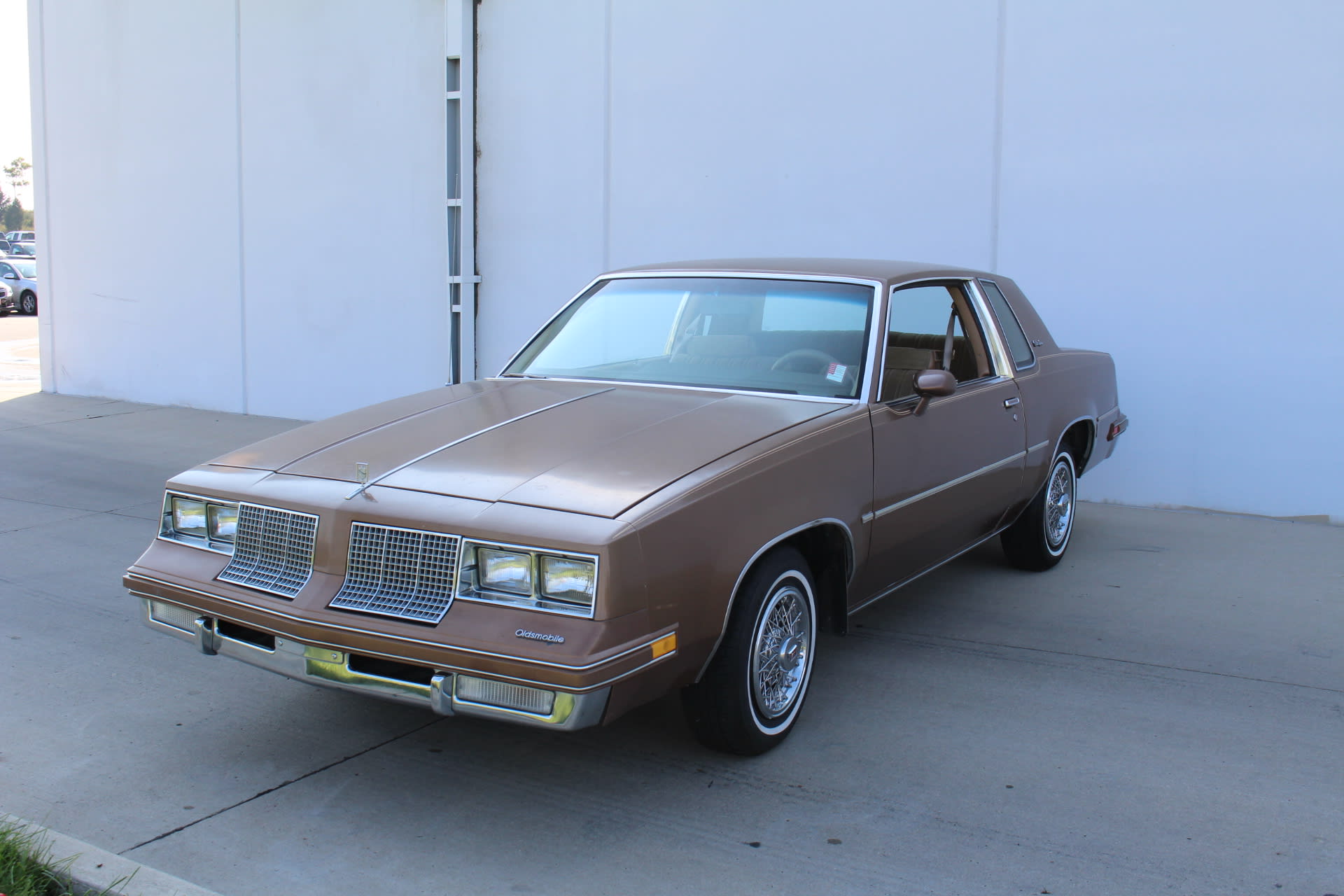 1985 Oldsmobile Cutlass Supreme at Chicago 2014 asS15 - Mecum Auctions