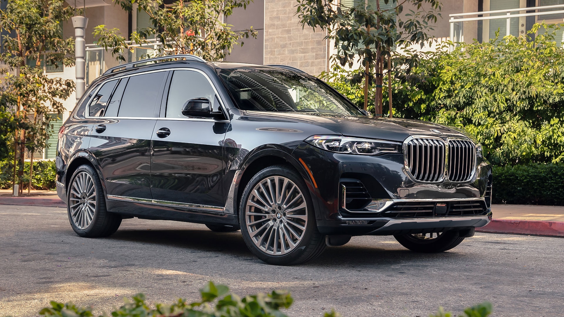 2020 BMW X7 xDrive40i Yearlong Test Verdict: Somewhere in the Middle
