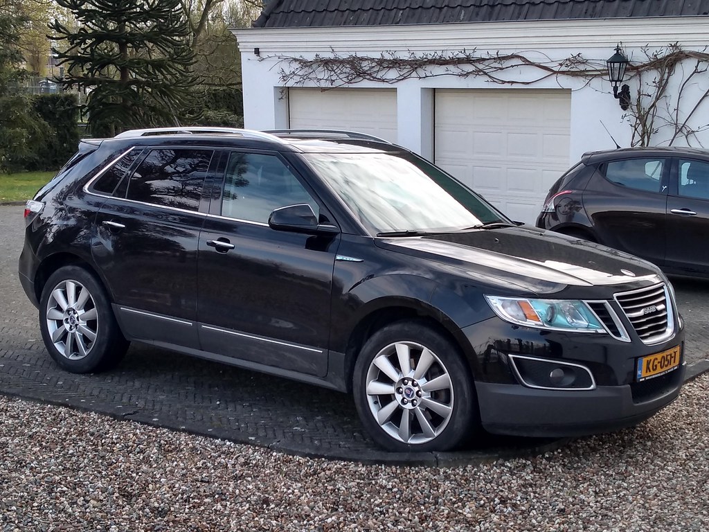 2011 Saab 9-4X | The Saab 9-4X is one of the most rare moder… | Flickr