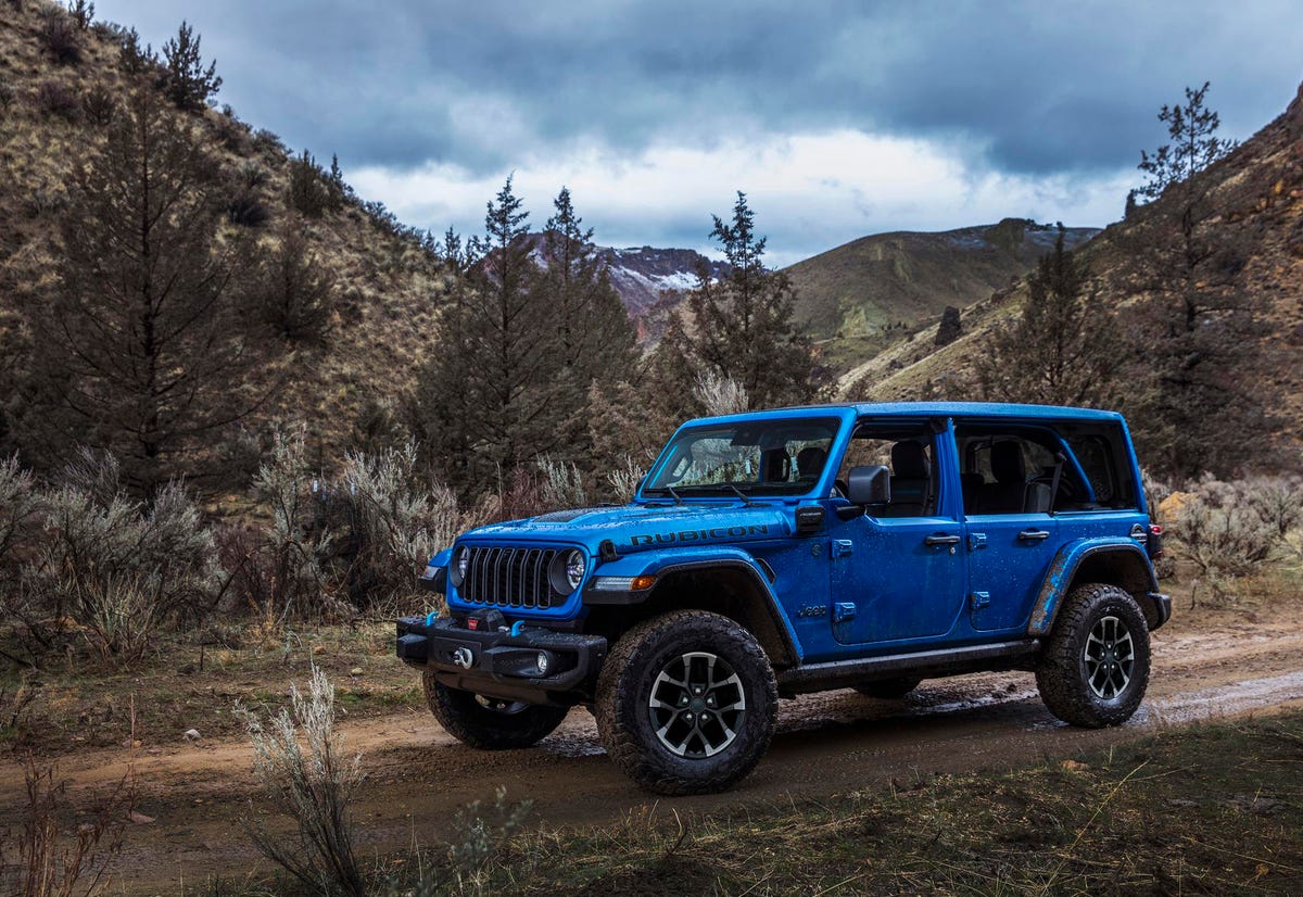 2024 Jeep Wrangler Benefits From Competition, 4XE Gets 3.6-kW Power Box