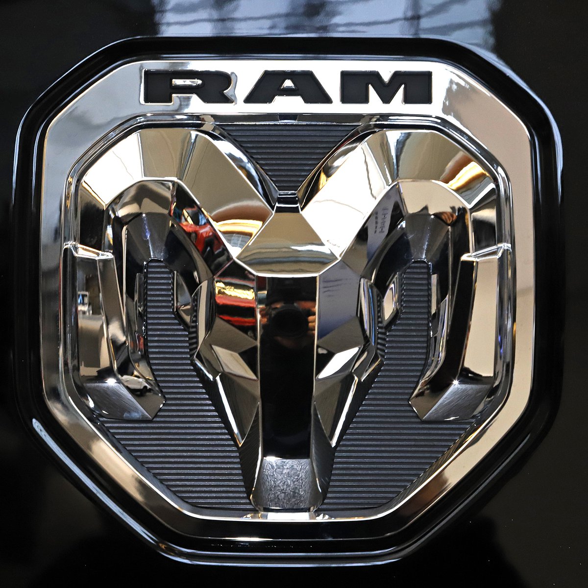 Ram recalls 1.4 million trucks; tailgates can open unexpectedly