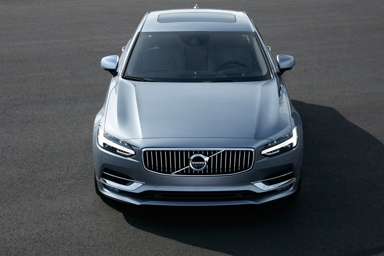 2019 Volvo S90 Excellence Trim Adds Top-of-the-Line Amenities