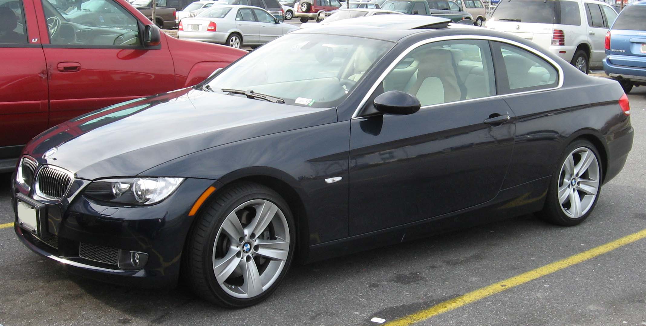 File:2007-BMW-335i-coupe.jpg - Wikimedia Commons