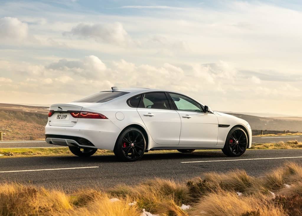 Jaguar XF 2022 models and trims, prices and specifications in Saudi Arabia  | Autopediame