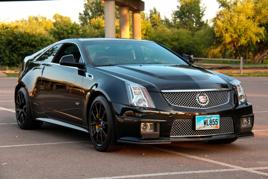 6K-Mile 2011 Cadillac CTS-V Coupe 6-Speed for sale on BaT Auctions - sold  for $41,250 on September 22, 2017 (Lot #6,008) | Bring a Trailer