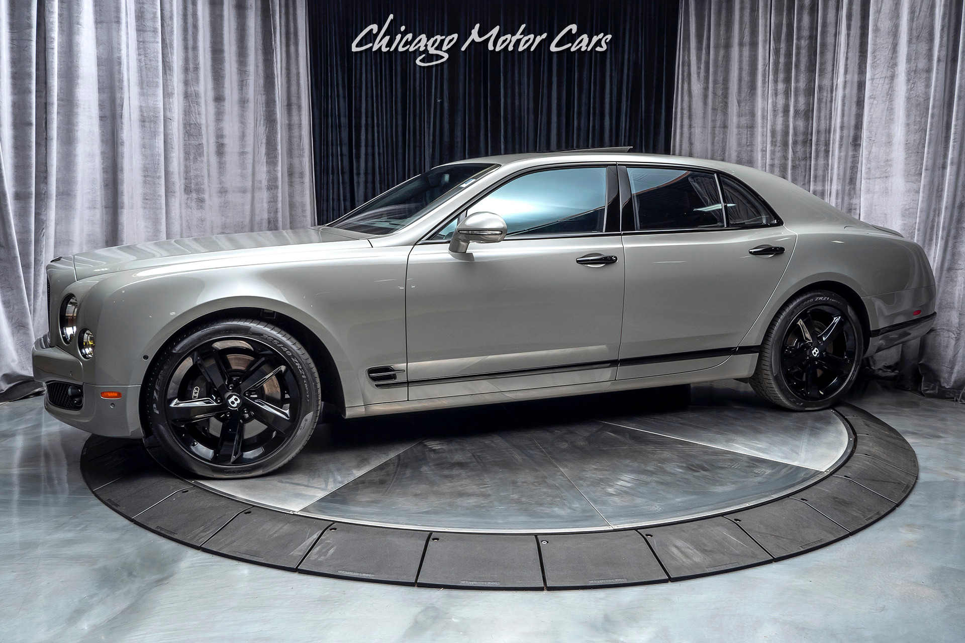 Used 2016 Bentley Mulsanne Speed Sedan MSRP $427k+ LOADED WITH OPTIONS! For  Sale (Special Pricing) | Chicago Motor Cars Stock #16561A