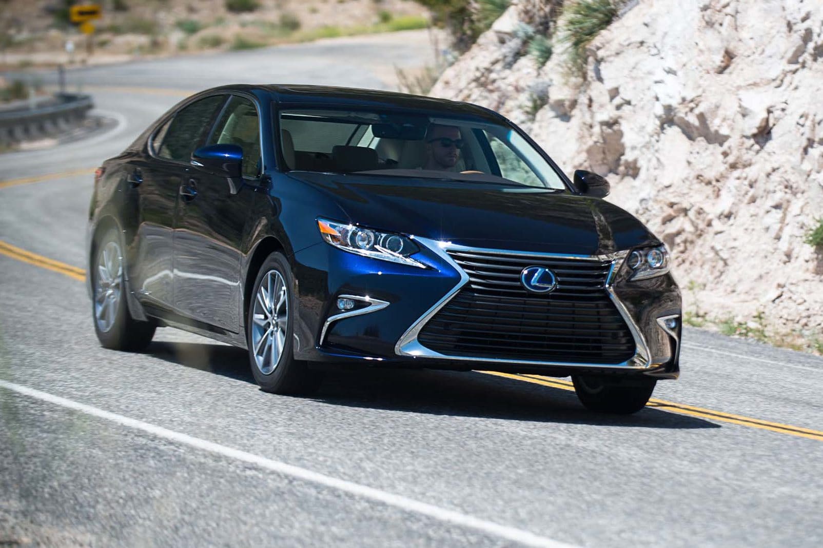 2017 Lexus ES 300h Hybrid First Test Review: Quicker, But Is It Better?
