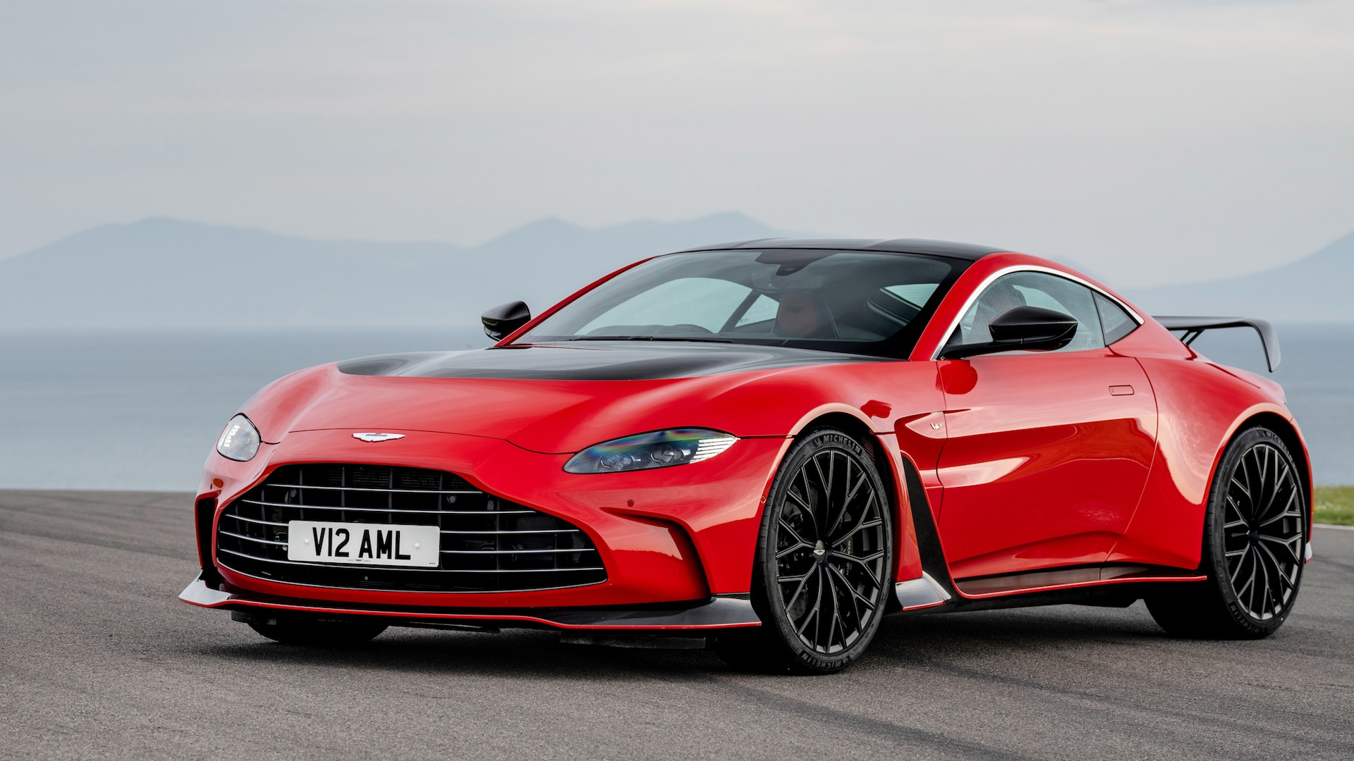 2023 Aston Martin Vantage Prices, Reviews, and Photos - MotorTrend