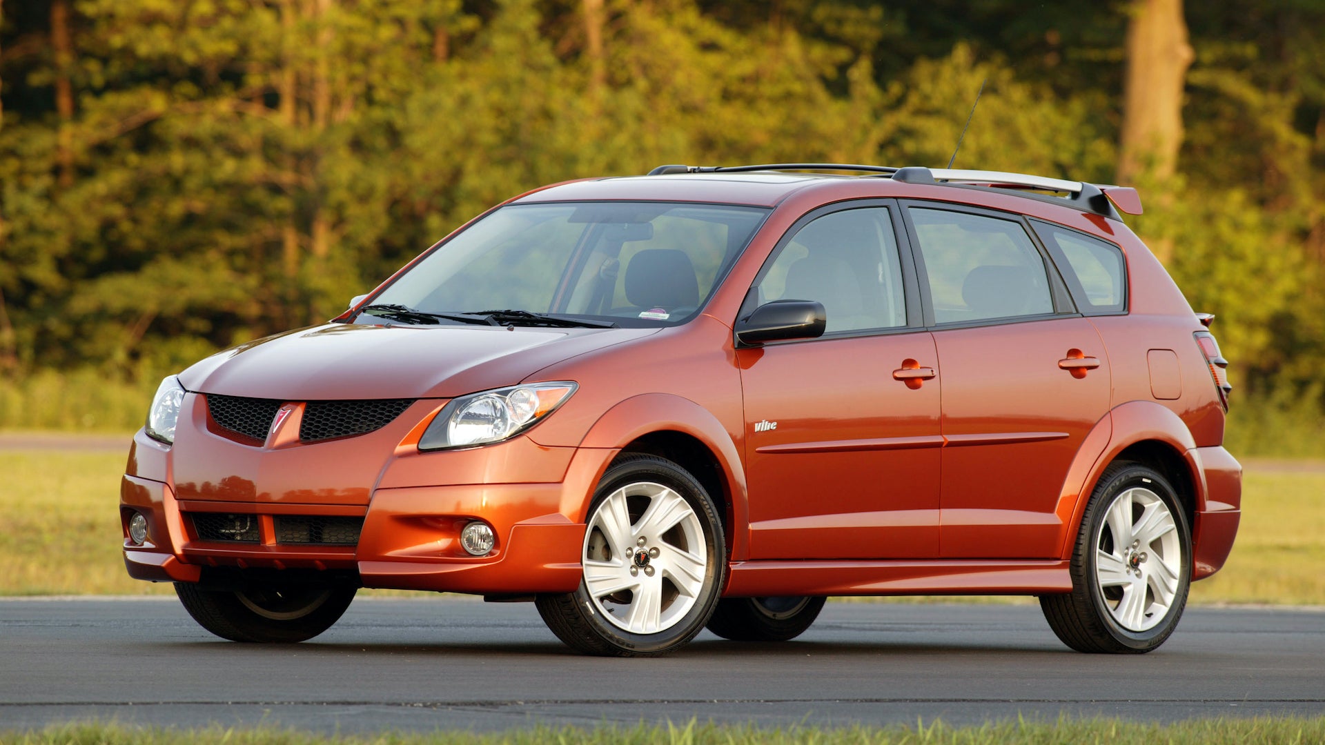 A Factory Supercharger on Your Pontiac Vibe Was the Ultimate '00s Tuner Move