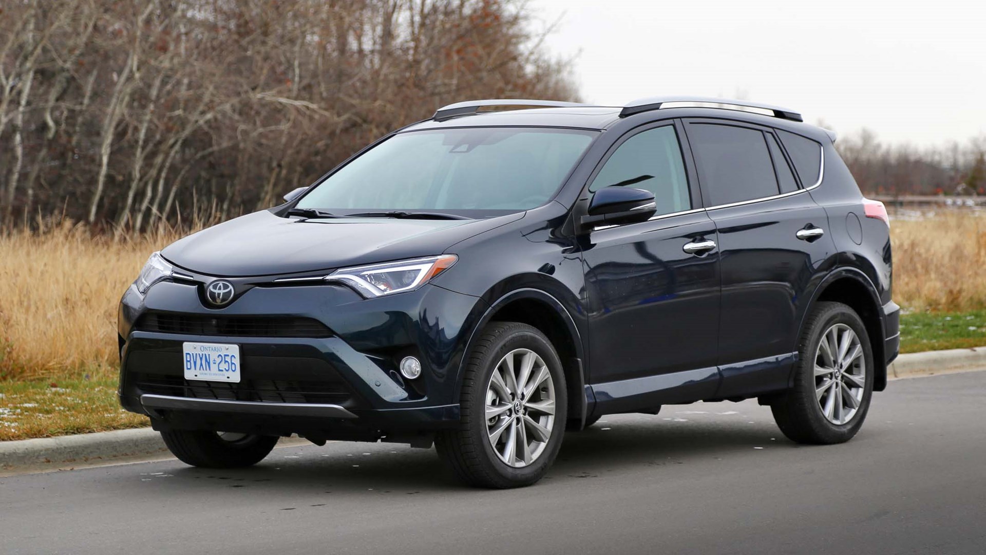 2017 Toyota RAV4 Test Drive Review | AutoTrader.ca