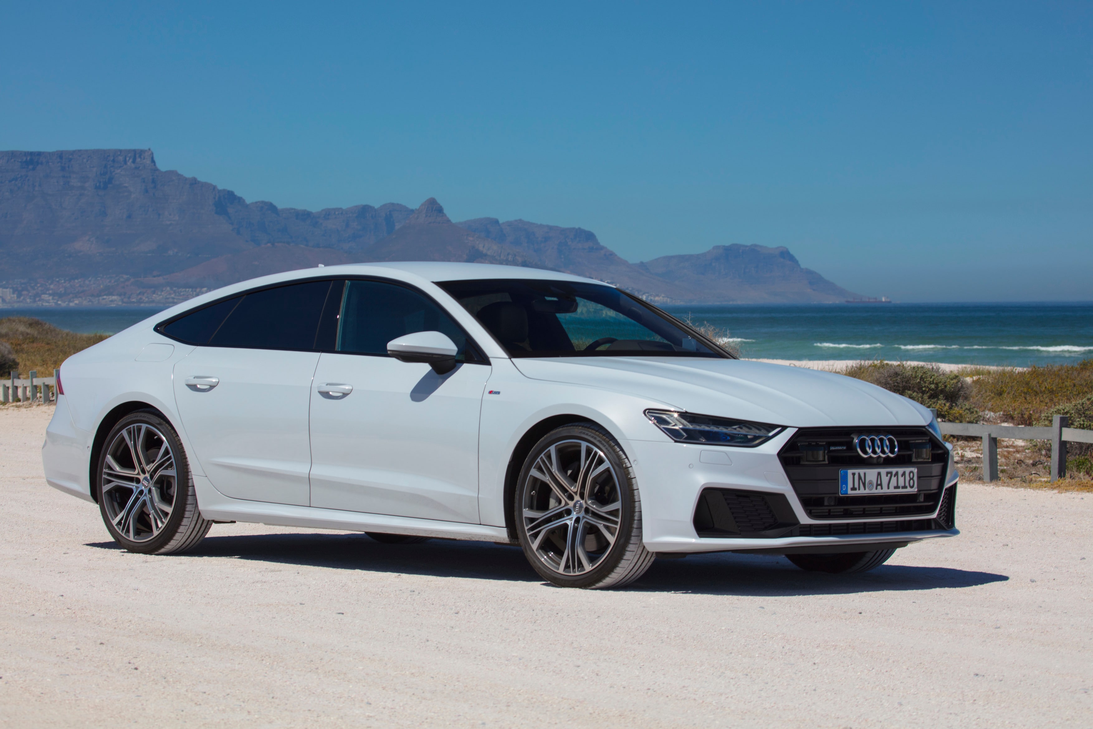 An Inside Look at the 2019 Audi A7 Sportback | Audi Fremont