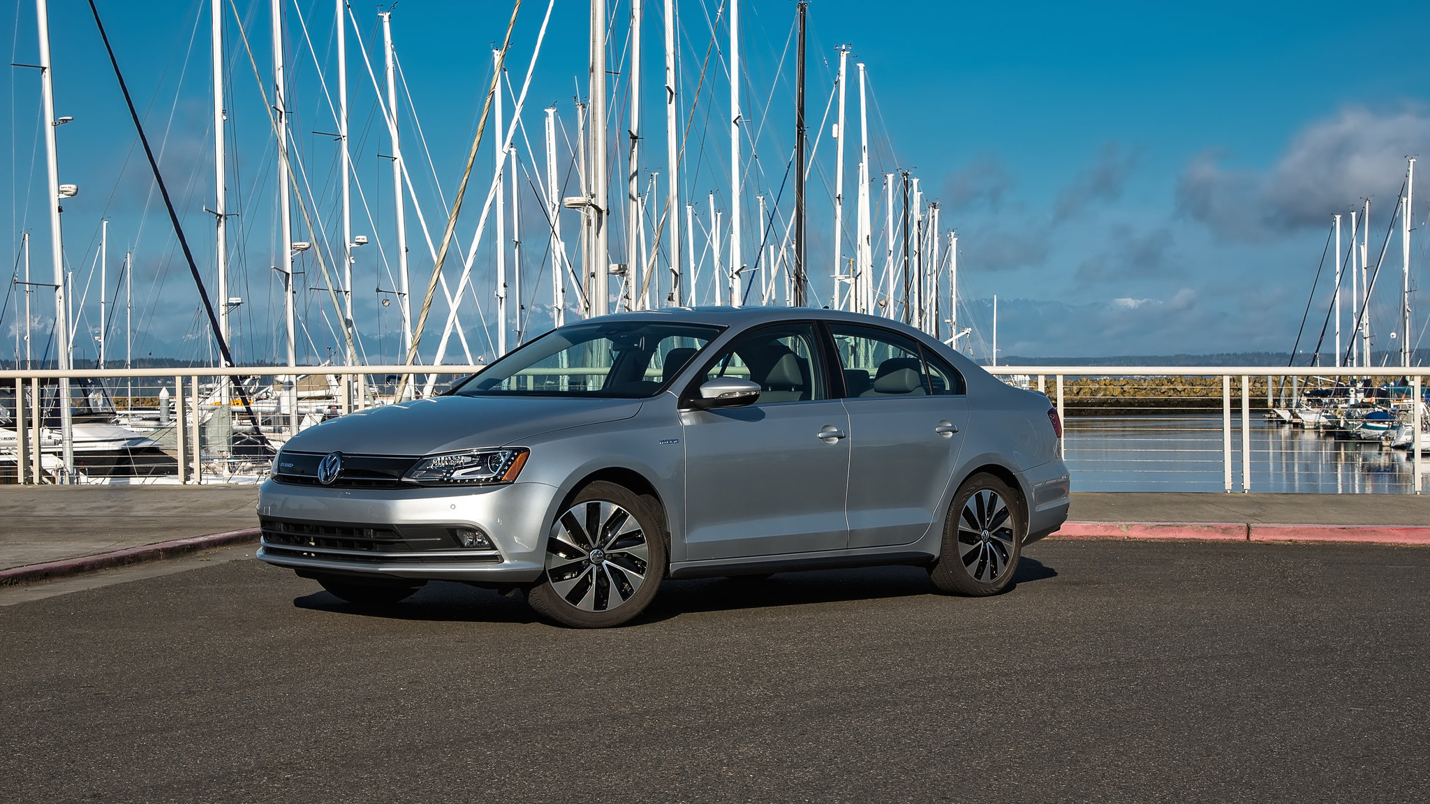 Video Review: The VW Jetta Hybrid Offers Fuel-Efficient Fun - The New York  Times