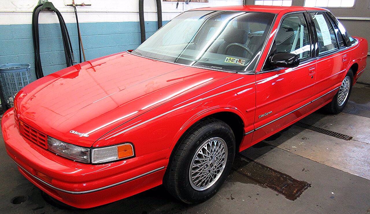 1991 Oldsmobile Cutlass Supreme: Absolutely Somebody's Father's Oldsmobile  – Totally That Stupid – Car Geekdom, and a little bit of life.