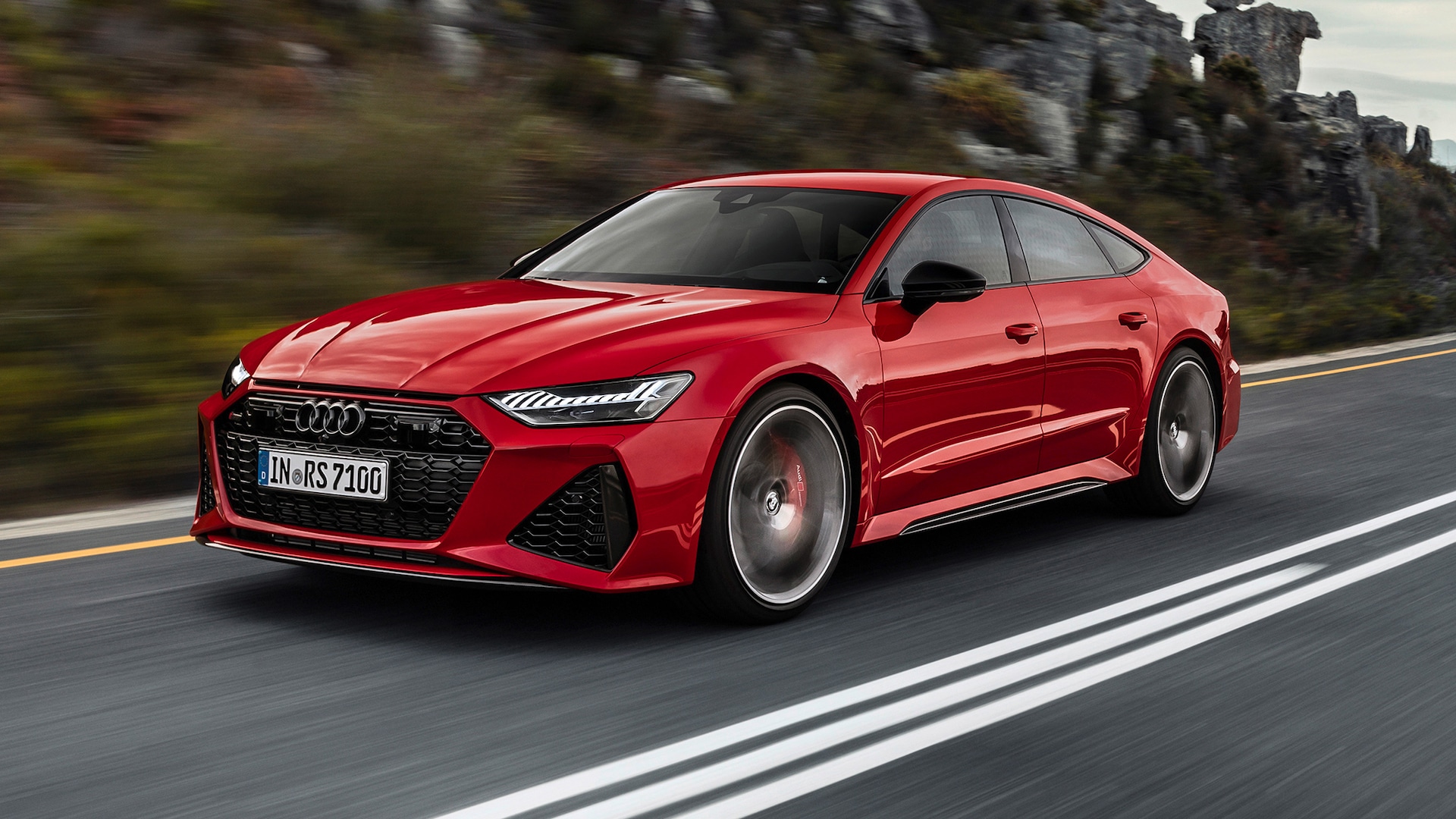 2020 Audi RS7 Review: As Pretty to Drive as It Looks?