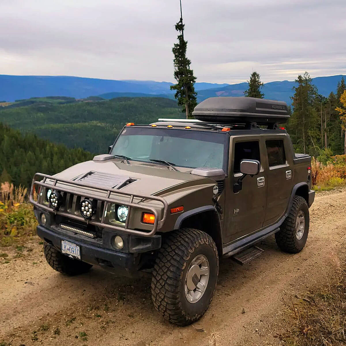 The Unexpected Off-Road - Hummer H2 SUT With a Lift & 37 Inch Tires
