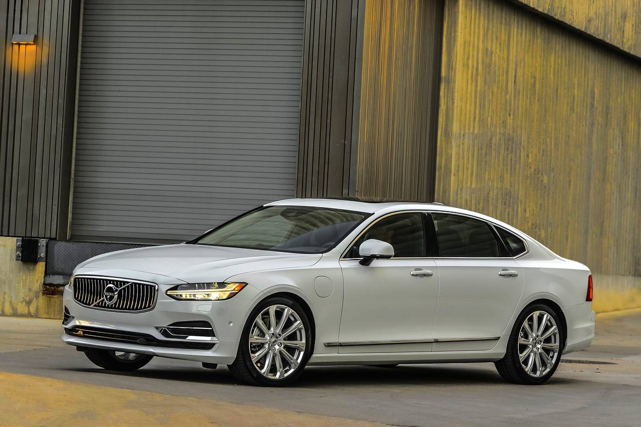 Volvo S90 T8: Luxury, Thy Name is No Longer Lincoln - WSJ