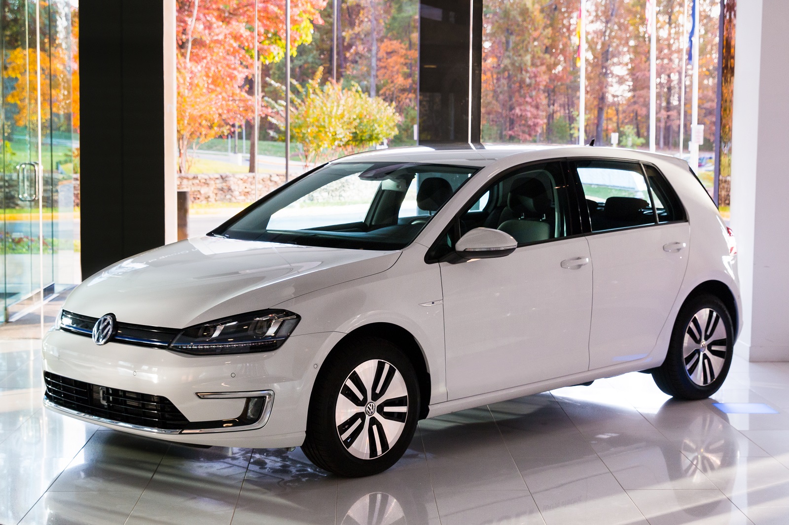 Volkswagen e-Golf: real-world range vs. EPA estimates over six-month test