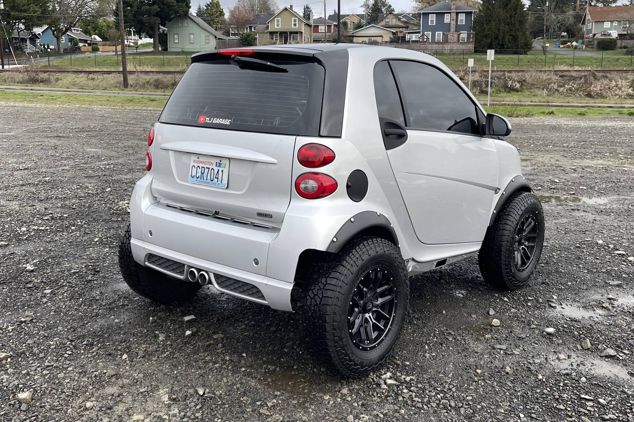 Someone Turned A Rare Lowered Smart Fortwo Brabus Into A Lifted Off-Road  Beast - The Autopian