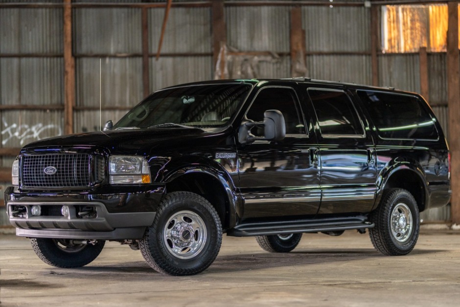 2001 Ford Excursion Limited 4x4 for sale on BaT Auctions - sold for $53,000  on March 31, 2021 (Lot #45,507) | Bring a Trailer