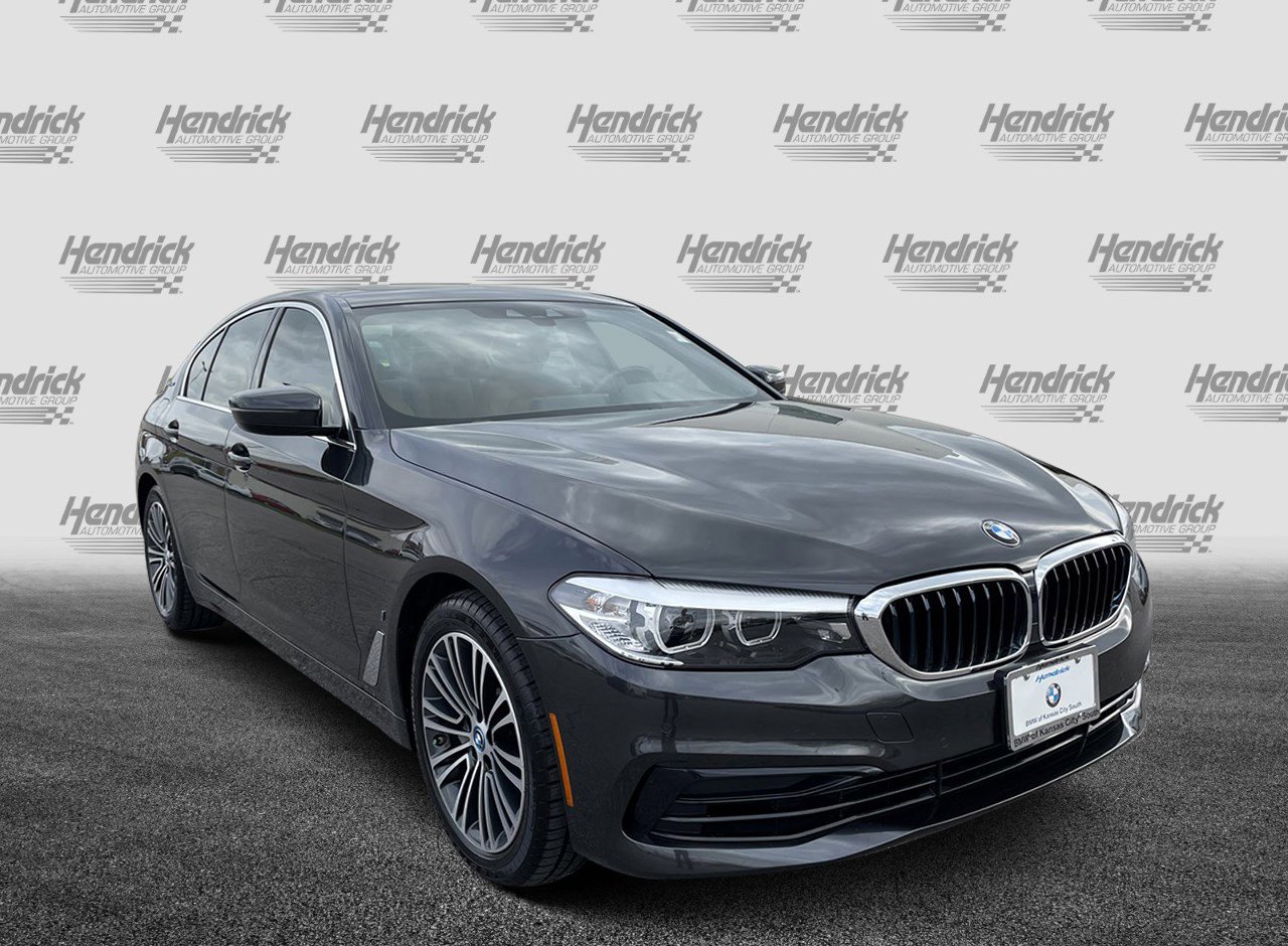 Certified Pre-Owned 2019 BMW 5 Series 530e xDrive iPerformance Sedan in  Cary #PS2959 | Hendrick Dodge Cary