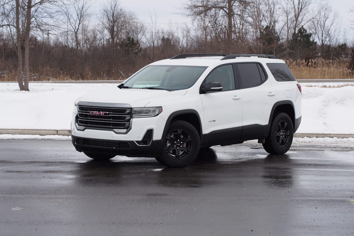 At least the 2020 GMC Acadia AT4 looks rugged - CNET