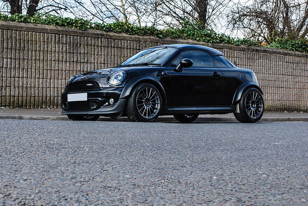 Wide R58 Mini Coupe, Murdered Out
