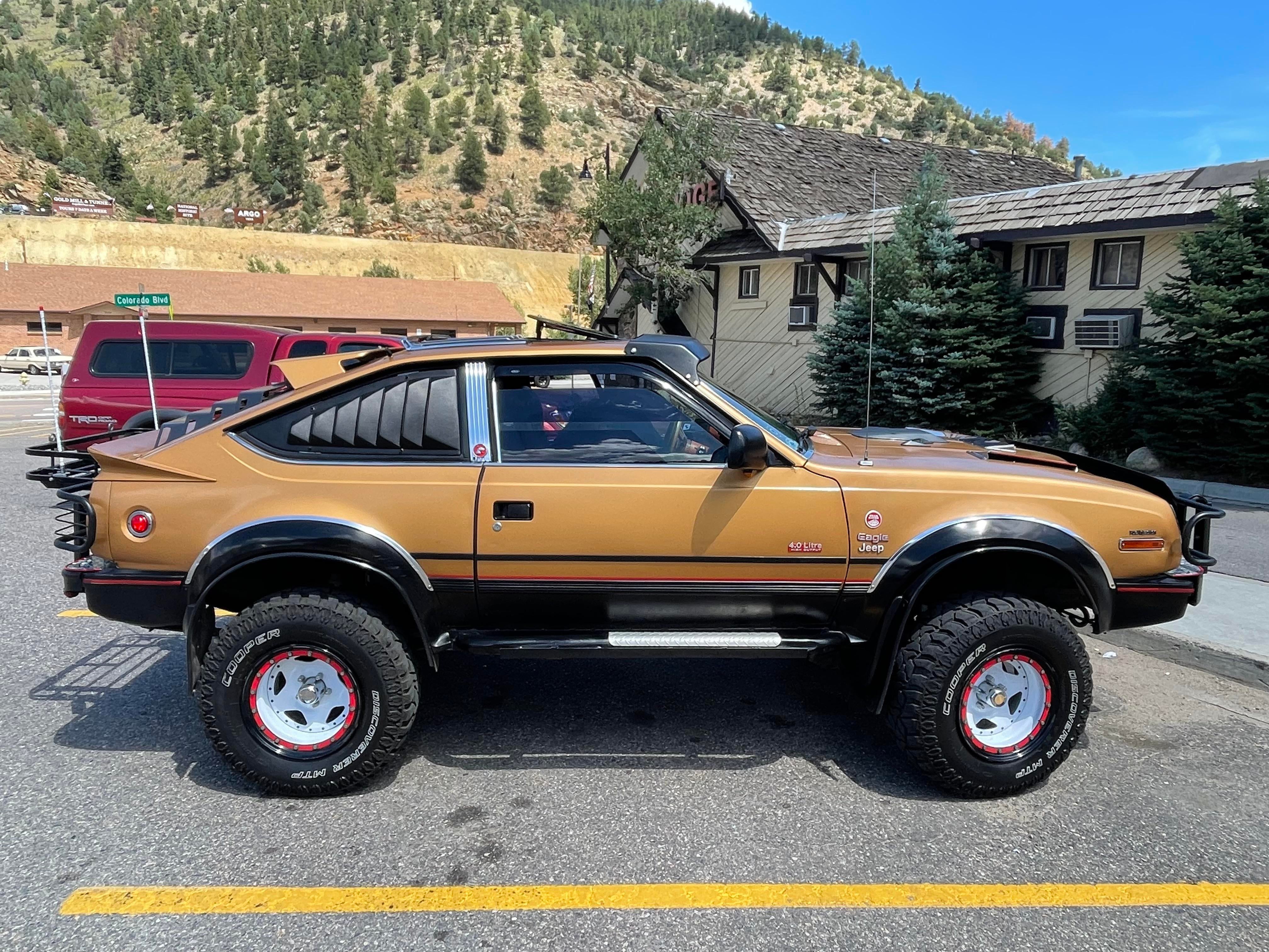 Was told you folks might appreciate this AMC Eagle 4x4 I saw the other day.  : r/Battlecars