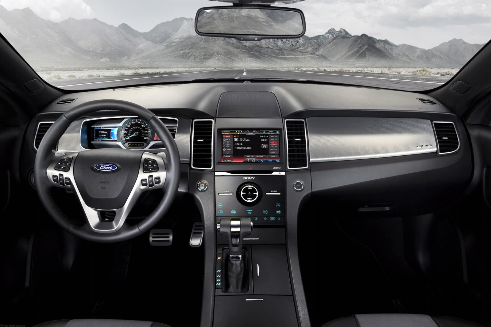 2019 Ford Taurus Interior Dimensions: Seating, Cargo Space & Trunk Size -  Photos | CarBuzz