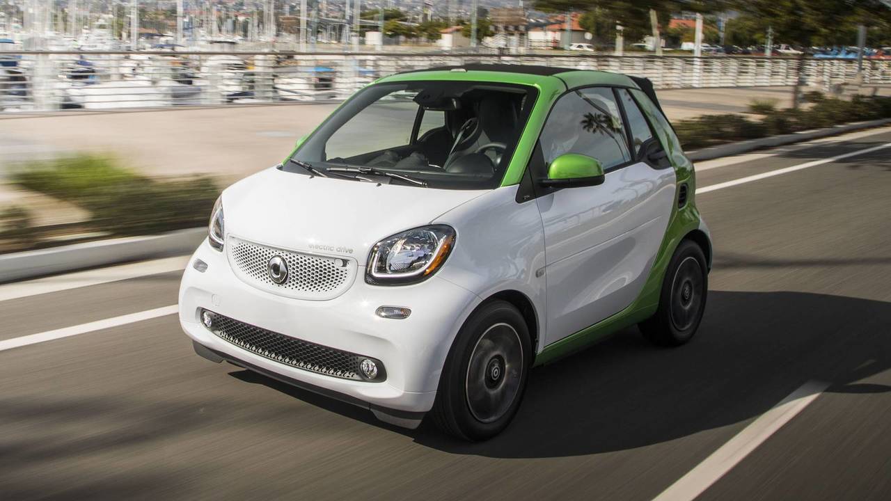 2018 Smart ForTwo Electric Drive Cabriolet Review: Fun Without Function