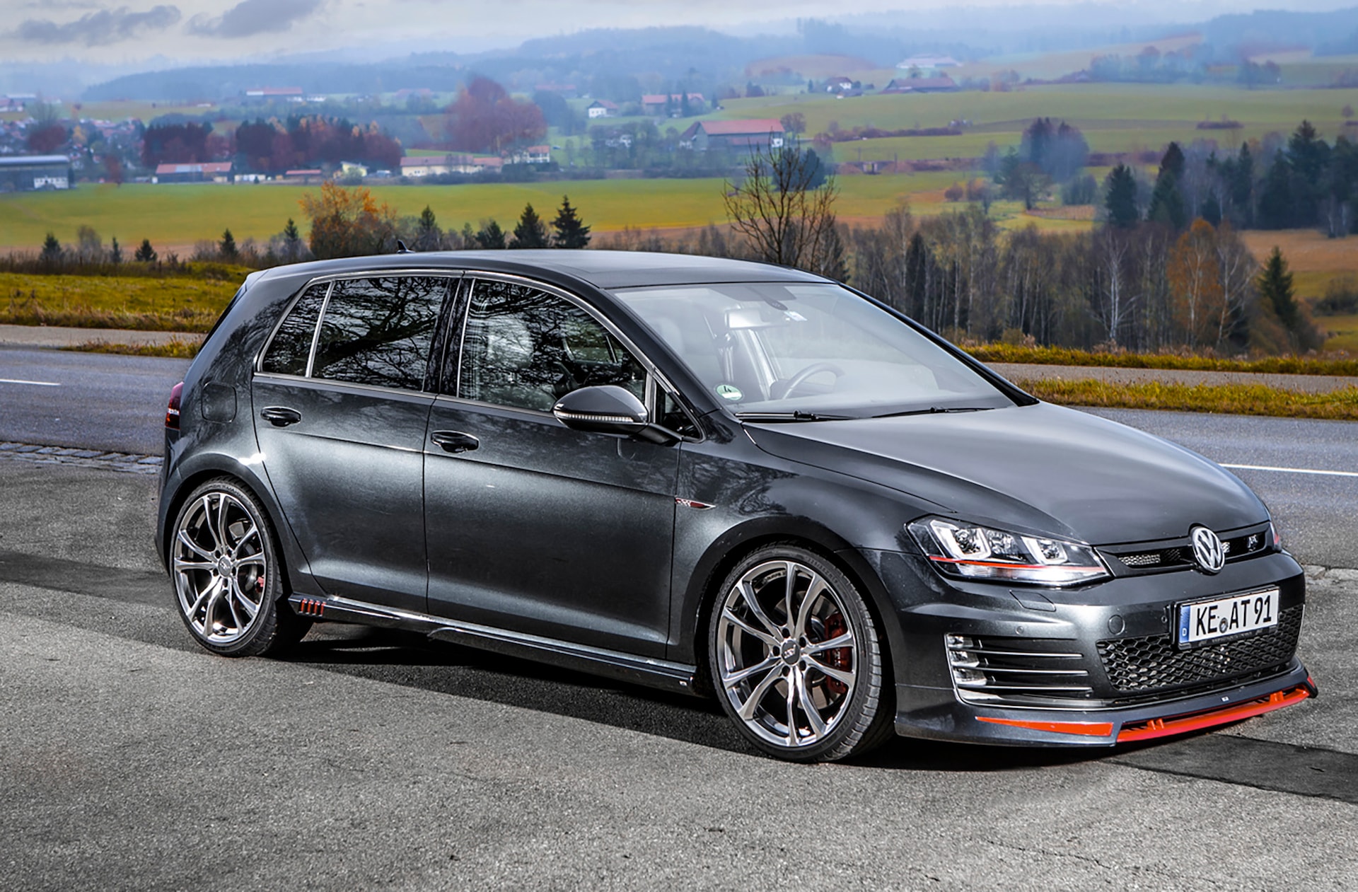 ABT Offers Powertrain and Visual Upgrades for the 2017 Volkswagen GTI