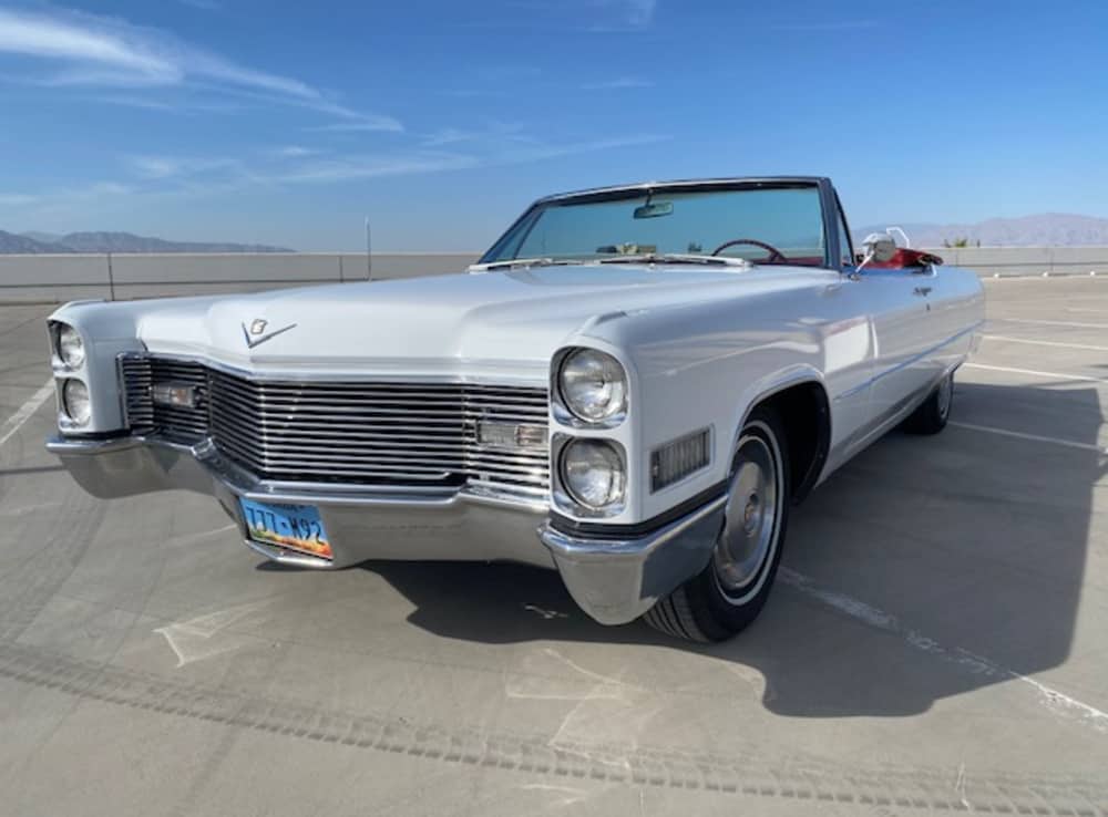 1966 Cadillac DeVille Rental in Las Vegas ‣ Vegas Vintage Classic Rental  Cars
