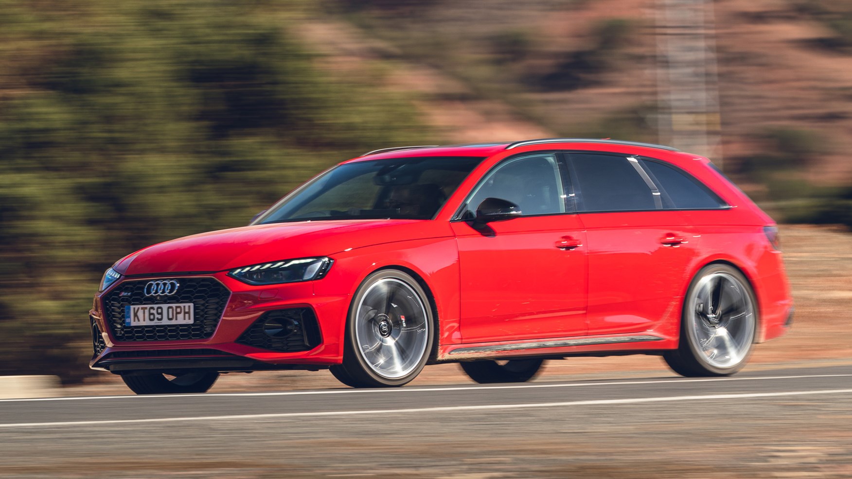 Audi RS4 Avant (2022) review: a real-world supercar with luggage space |  CAR Magazine