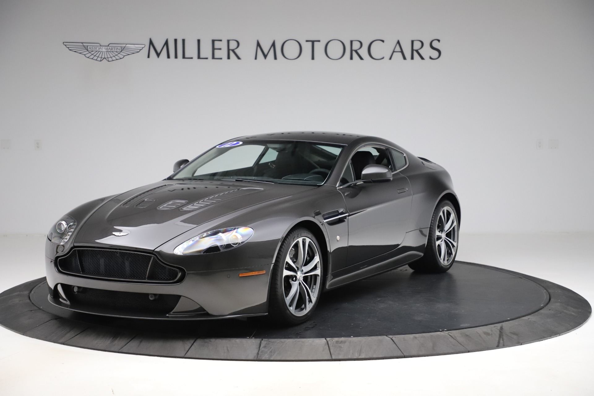 Pre-Owned 2012 Aston Martin V12 Vantage Coupe For Sale (Special Pricing) |  Pagani of Greenwich Stock #7775