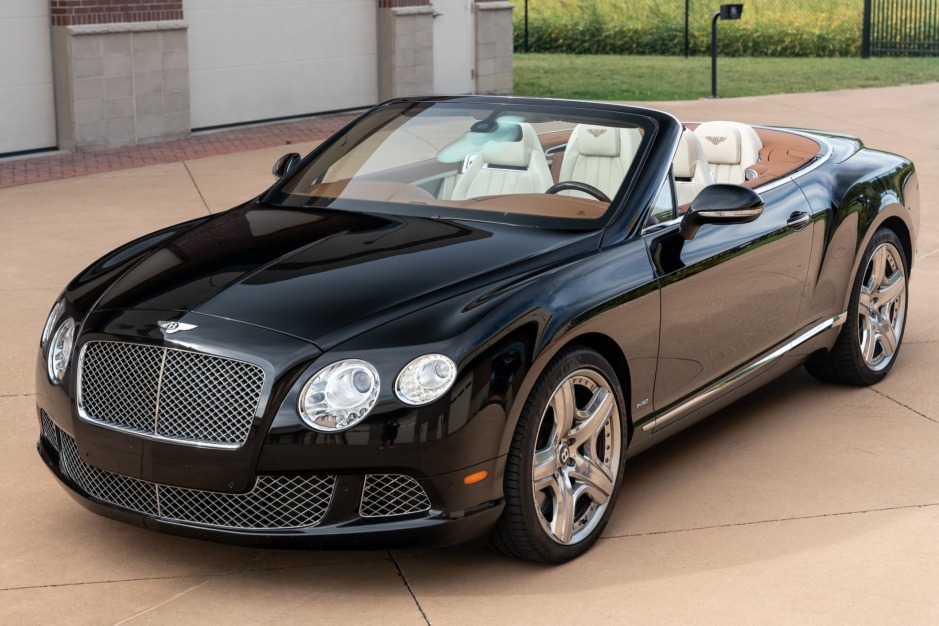 25k-Mile 2012 Bentley Continental GTC W12 for sale on BaT Auctions - sold  for $95,000 on October 18, 2021 (Lot #57,595) | Bring a Trailer