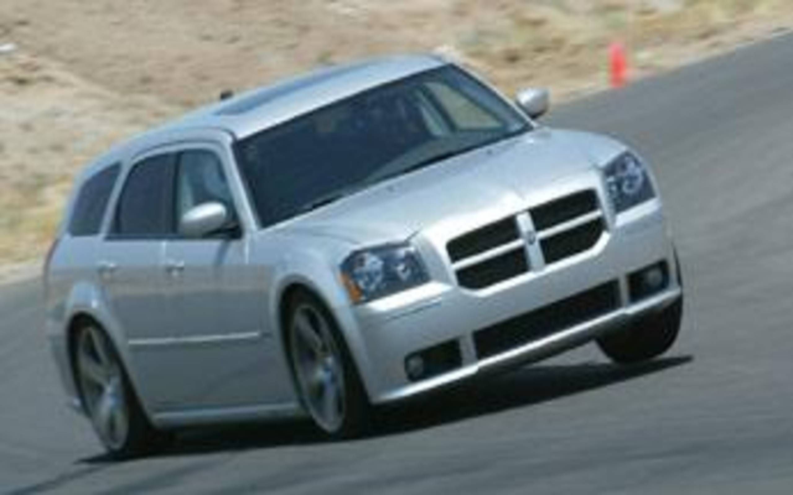 2006 Dodge Magnum SRT8: A Mightier Magnum: The SRT8 means you can get the  groceries RIGHT NOW!