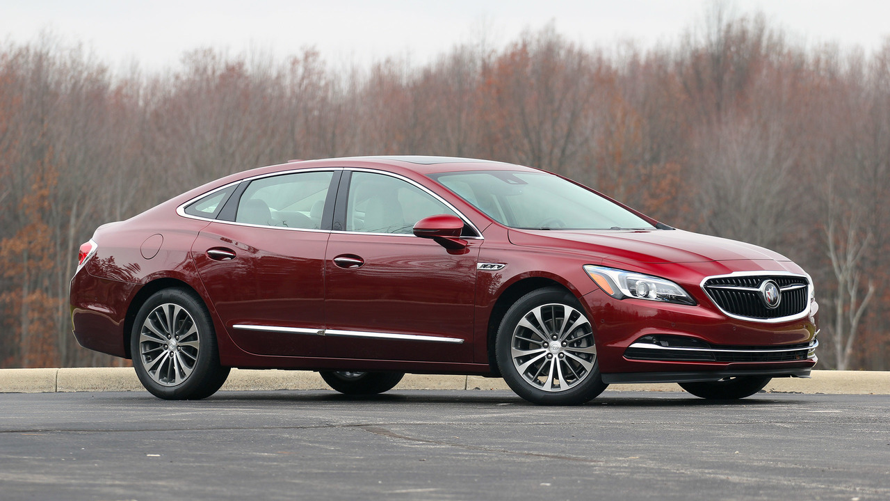 2017 Buick LaCrosse Review: Big is beautiful