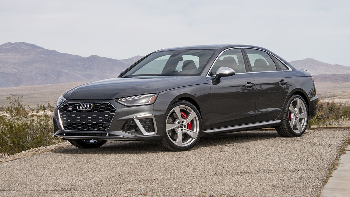 The 2020 Audi S4 Is a Sprinter in a German Business Suit