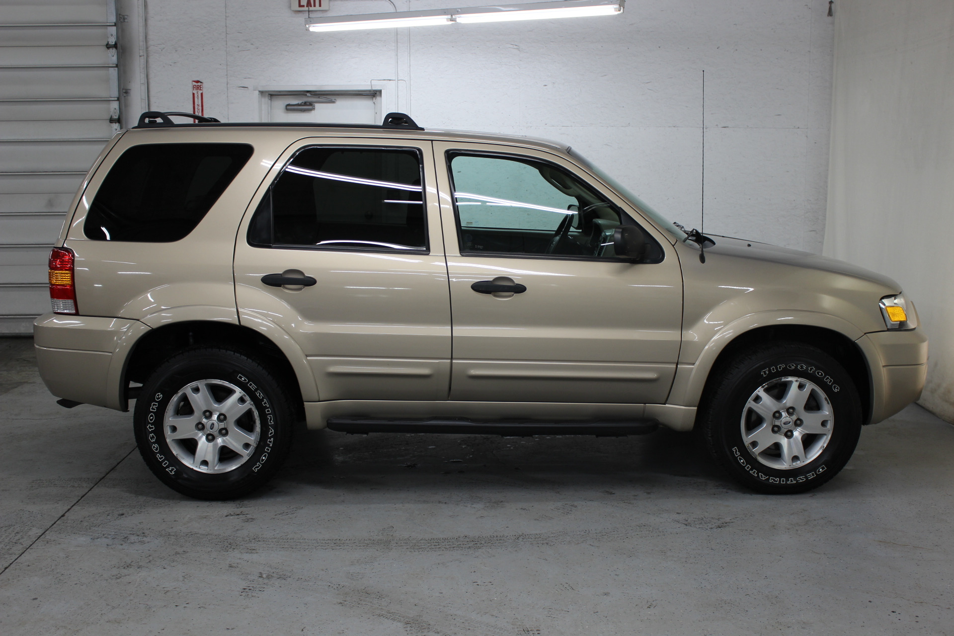 2007 Ford Escape XLT - Biscayne Auto Sales | Pre-owned Dealership |  Ontario, NY
