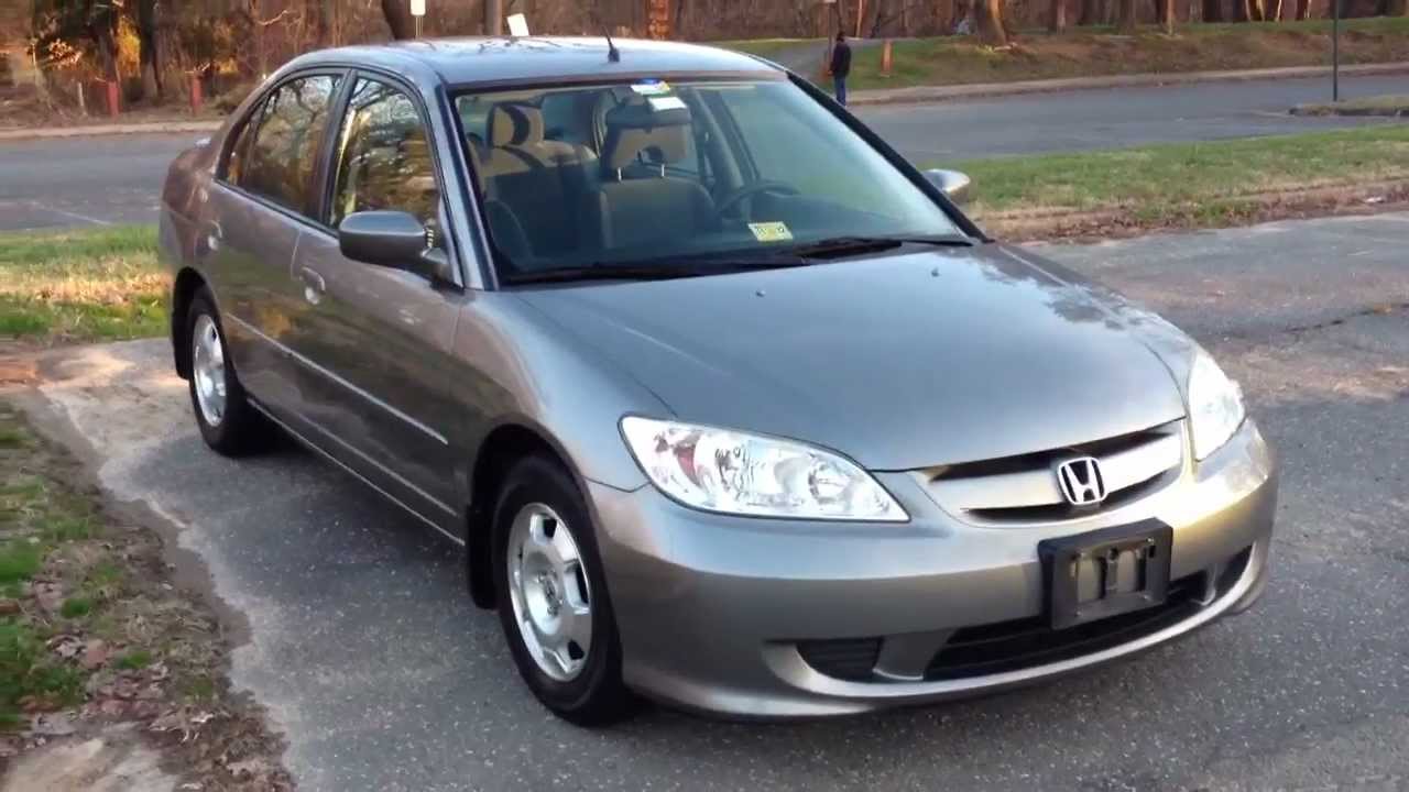 2005 Honda Civic Hybrid Manual Review, Walk Around, Start Up & Rev, Test  Drive - YouTube