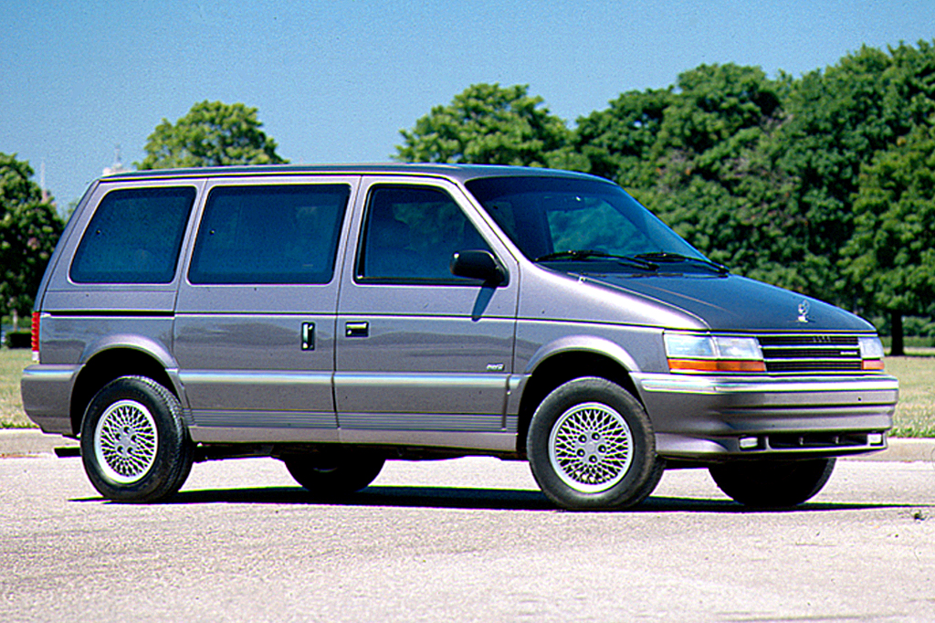 1993 Plymouth Grand Voyager - DMV Recycling