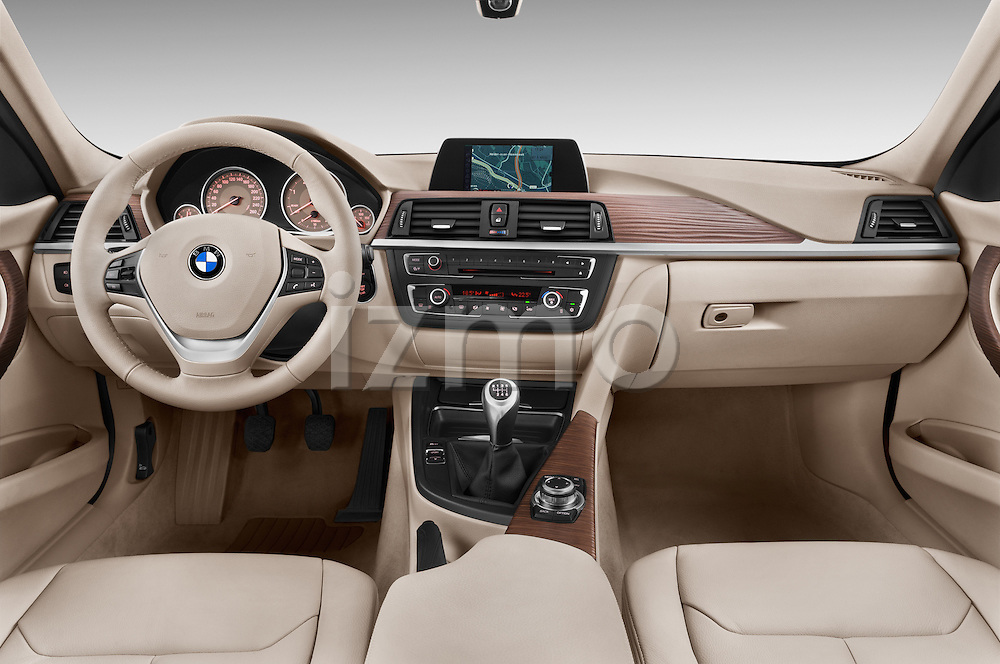 2014 BMW 3-Series 320d Modern 4 Door Sedan 2WD | izmostock