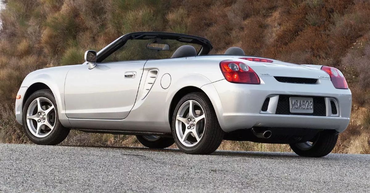 Here's Why the Toyota MR2 Spyder Wasn't A Let Down