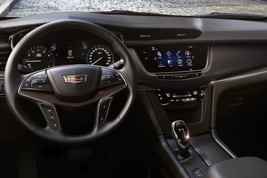 Cadillac XT5 2023 Images - View complete Interior-Exterior Pictures |  Zigwheels