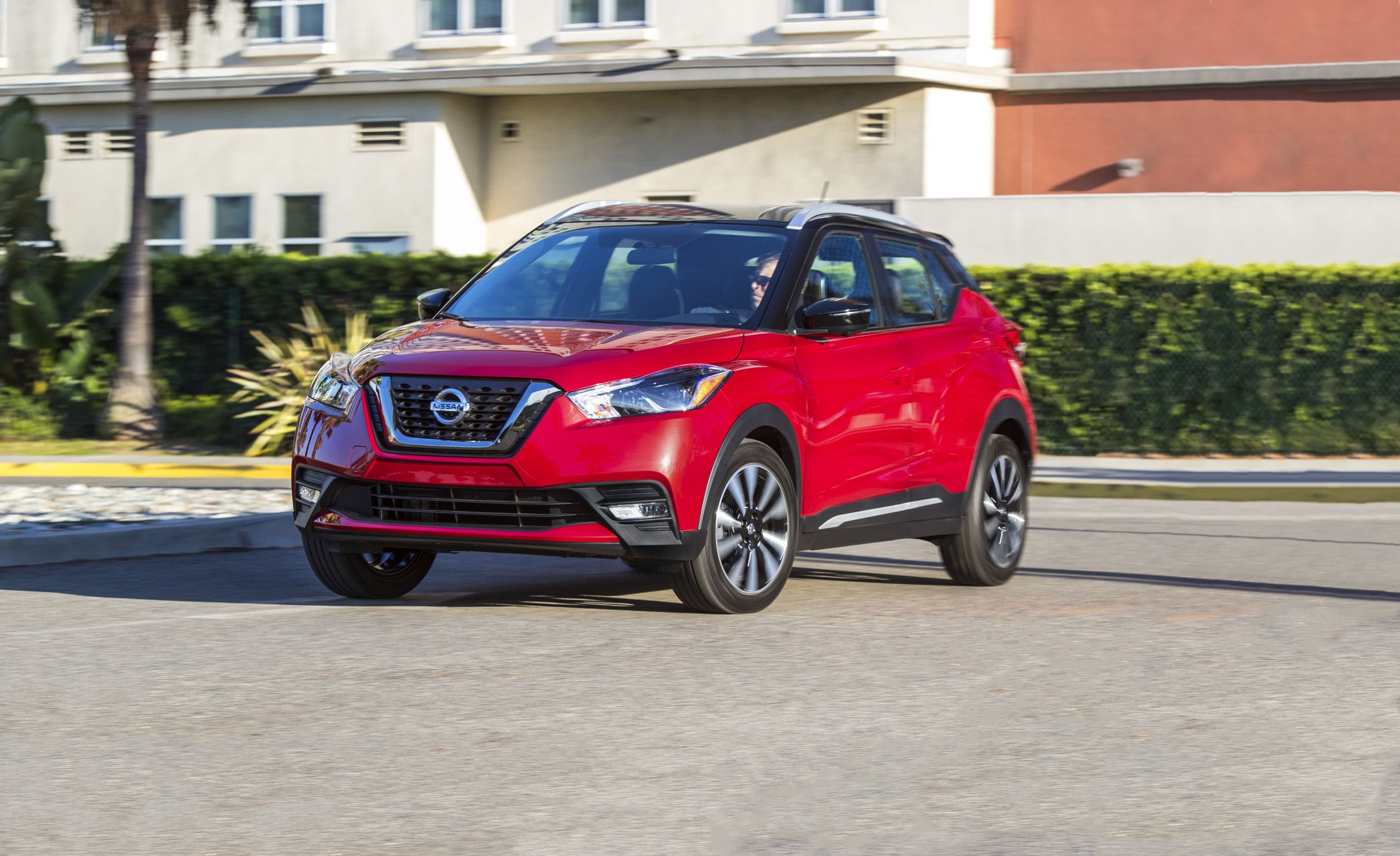 2019 Nissan Kicks Review, Pricing and Specs