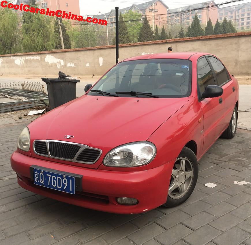 Daewoo Lanos SE Is A Small Korean Sedan In China - CoolCarsInChina.com