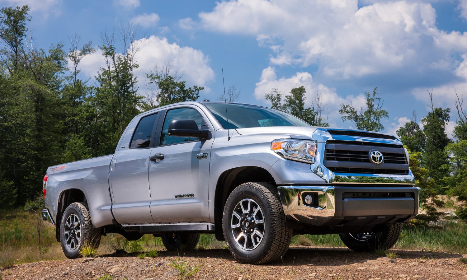 Toyota Tundra: The All-America Full-Size Pickup Goes All V8 and 'Pro' for  2015 - Toyota USA Newsroom